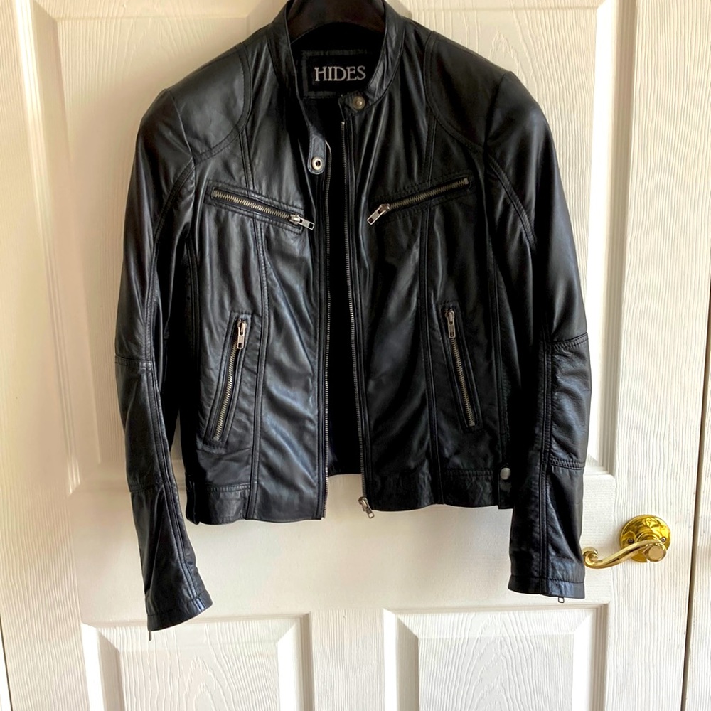 Hides sheep leather, black riding jacket. Size L. NWOT